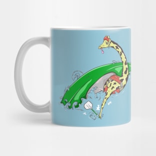 Giraffe Rolling a kayak Mug